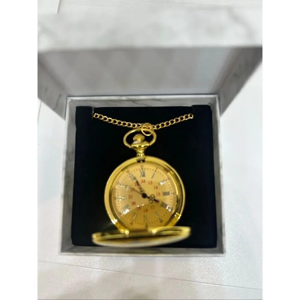 ✝️ Philippians 4:13 Pocket Watch Necklace – “I Can Do All Things” – Black Finish